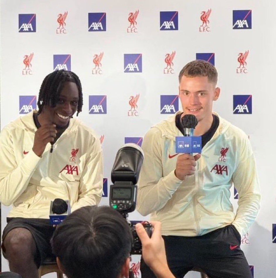 AnfieldPapers's tweet image. Jeremie Frimpong:
“Joining Liverpool was an easy choice, you know. Because when you join Liverpool, you win trophies, unlike at other big clubs, you get me.”