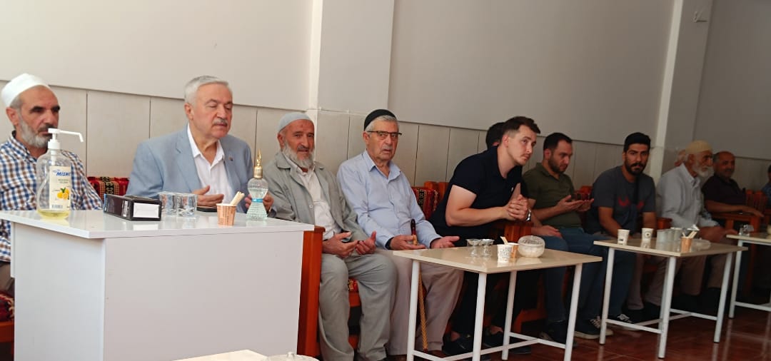 Zülfü DEMİRBAĞ (@zulfudemirbag23) on Twitter photo Merhume Ayşe Demirtaş, Hanife Kılınç, Remziye Karataş, Seyran Sönmez'in taziyelerine katıldı.
Merhume Demirtaş, Kılınç, Karataş ve Sönmez'e Cenab-ı Allah'tan rahmet, ailelerine sabır diliyorum.
<a href="/RTErdogan/">Recep Tayyip Erdoğan</a>
<a href="/abuyukgumus/">Ahmet Büyükgümüş</a>
<a href="/Akparti/">AK Parti</a> Merhume Ayşe Demirtaş, Hanife Kılınç, Remziye Karataş, Seyran Sönmez'in taziyelerine katıldı.
Merhume Demirtaş, Kılınç, Karataş ve Sönmez'e Cenab-ı Allah'tan rahmet, ailelerine sabır diliyorum.
<a href="/RTErdogan/">Recep Tayyip Erdoğan</a>
<a href="/abuyukgumus/">Ahmet Büyükgümüş</a>
<a href="/Akparti/">AK Parti</a>