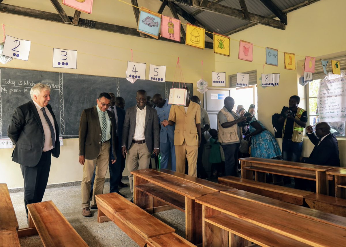 IrlEmbUganda's tweet image. Great celebrations at Kasimeri PS in Moroto as @IEAmbUganda commissions the newly constructed and fully furnished classroom blocks in Primary Schools in Moroto, Abim, Karenga, Nabilatuk and Amudat districts in Karamoja. #Ireland in partnership with @UNICEFUganda @Educ_SportsUg