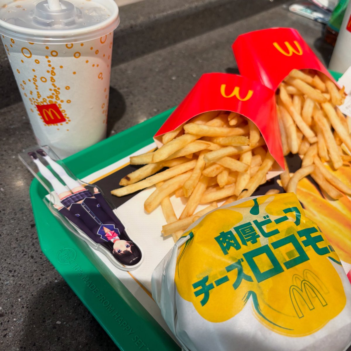 美兎……肉厚ビーフチーズロコモコだよ……