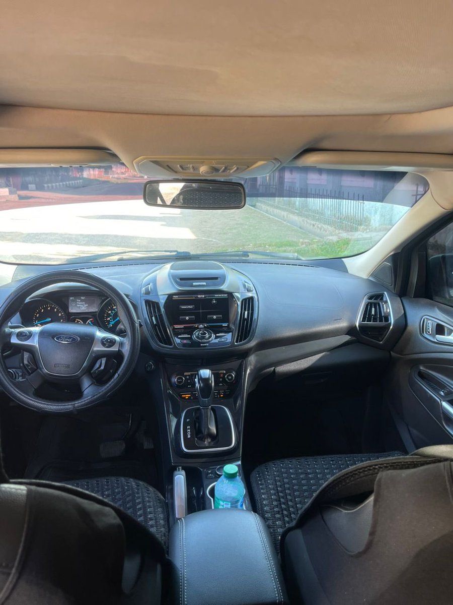Automall_ng's tweet image. Slightly used Ford escape 2015 model
Price:9.9m
Duty: paid
Location: Kaduna
@abujastreets @__yellows
Retweet pls馃檹