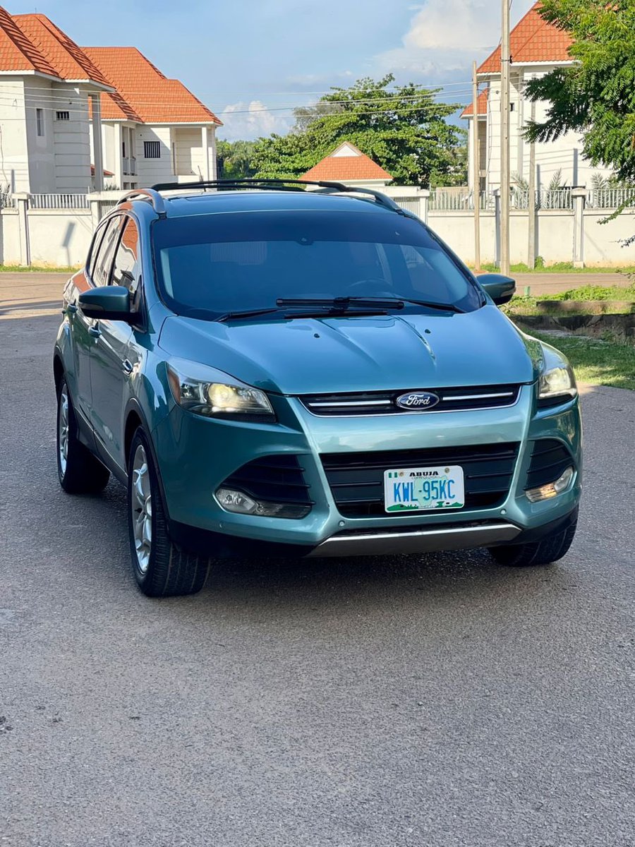 Automall_ng's tweet image. Slightly used Ford escape 2015 model
Price:9.9m
Duty: paid
Location: Kaduna
@abujastreets @__yellows
Retweet pls馃檹