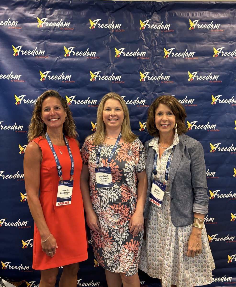 Beanie0597's tweet image. Last week, @Freedom_in_Ed had the privilege of sharing information & our resources with the hundreds of teachers who attended the Teacher Freedom Summit. One teacher, with tears in her eyes, thanked us & said it’s the first time she felt like she was truly treated like a…