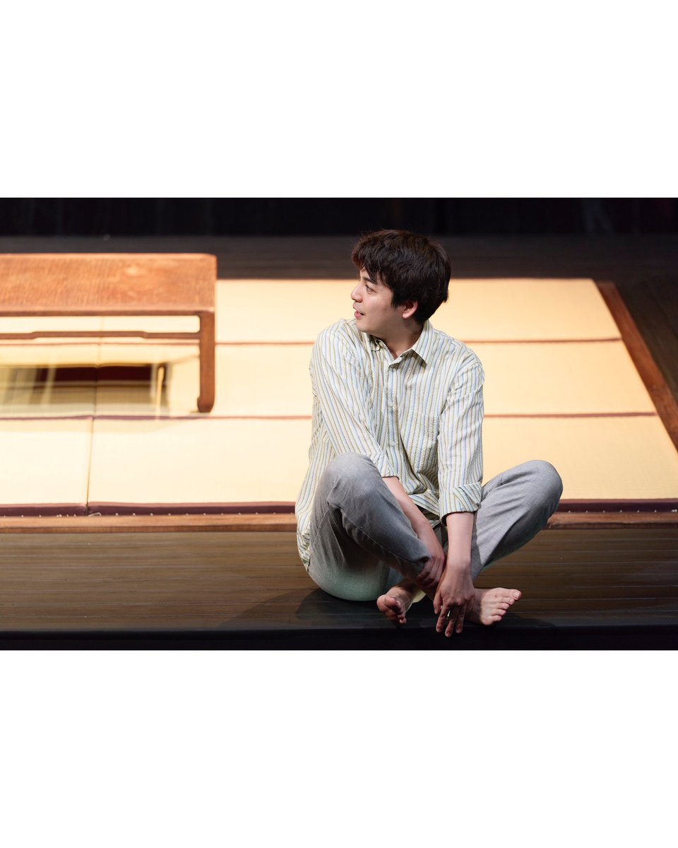 🌊⛱️🌈🍵🍻
舞台『海と日傘』

たくさんの応援、誠にありがとうございました。
本当に素敵な共演者の皆さま、スタッフの皆さまとご一緒できて、俳優人生において大切な経験の一つとなりました。

日々勉強、日々成長。
良い役者になれるよう、精進し続けます。
#海と日傘 <a href="/RPC20230307/">舞台『海と日傘』</a> 
撮影：向後真孝