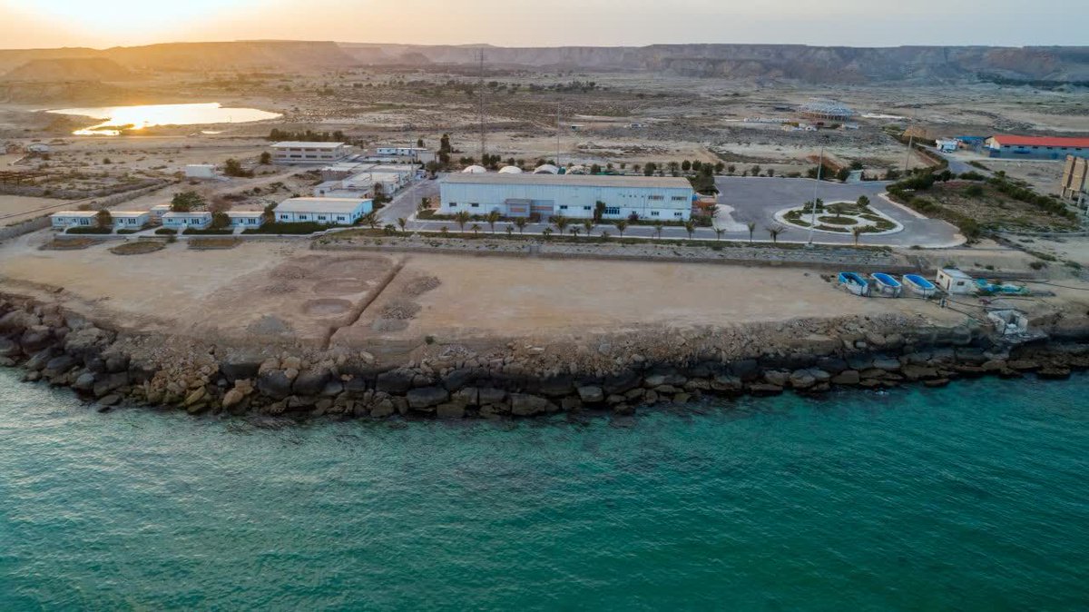 IrnaEnglish's tweet image. Qeshm Island possesses unique potential in developing blue economy: Iranian official
en.irna.ir/news/85895445/