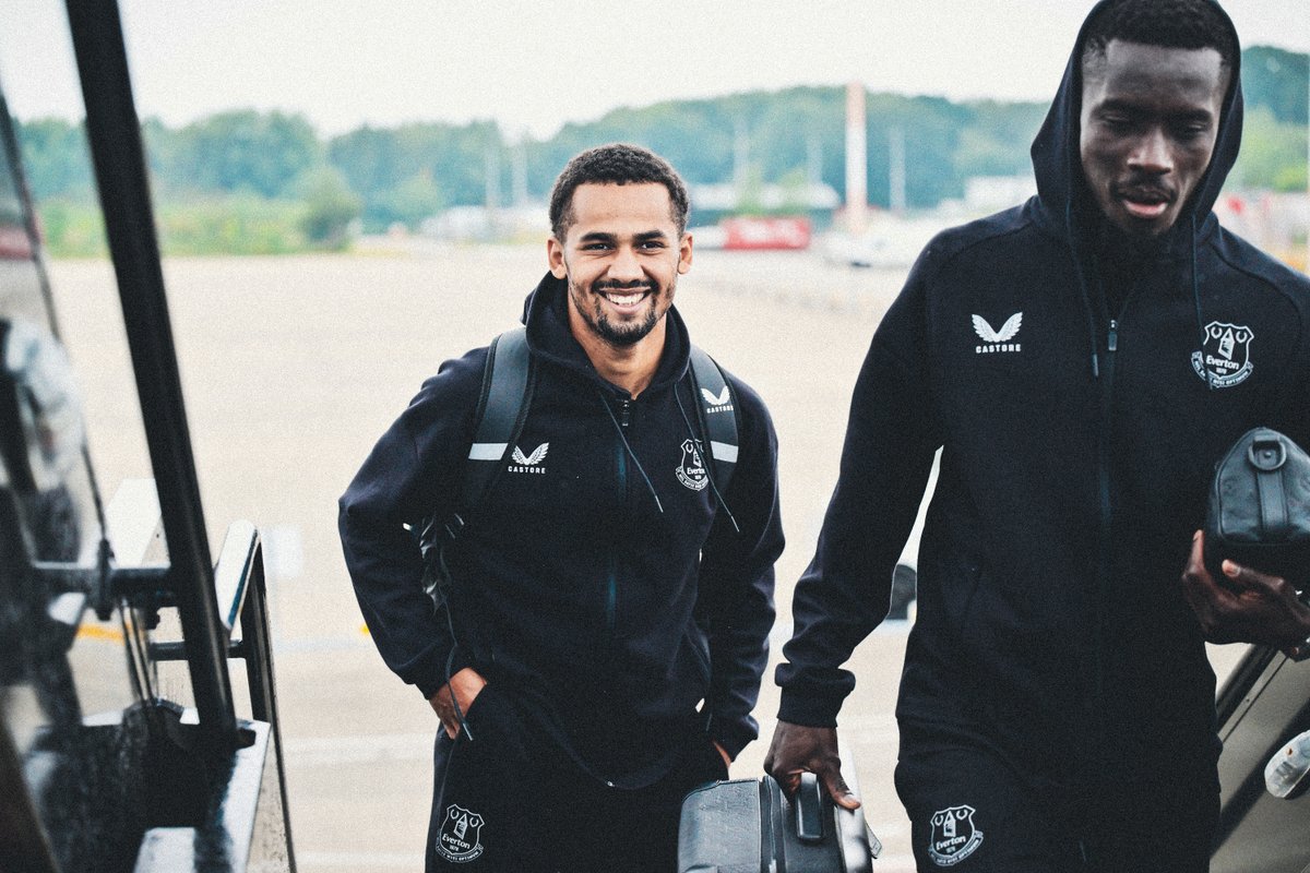 Everton (@everton) on Twitter photo USA, we're on our way! ๐บ๐ธ๐
โ๏ธ <a href="/LPL_Airport/">Liverpool John Lennon Airport</a>
<a href="/PLinUSA/">Premier League USA</a> ๐ต <a href="/EvertonInUSA/">Everton in the USA</a> USA, we're on our way! ๐บ๐ธ๐
โ๏ธ <a href="/LPL_Airport/">Liverpool John Lennon Airport</a>
<a href="/PLinUSA/">Premier League USA</a> ๐ต <a href="/EvertonInUSA/">Everton in the USA</a>