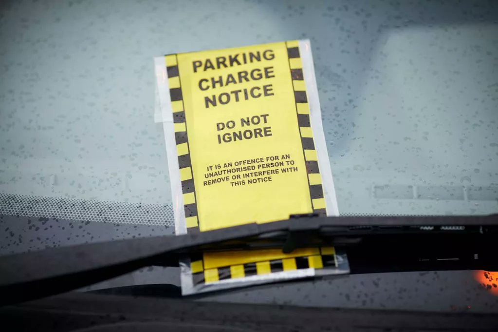 ChronicleLive's tweet image. Bogus traffic warden warning as new parking scam alert issued
chroniclelive.co.uk/news/north-eas…