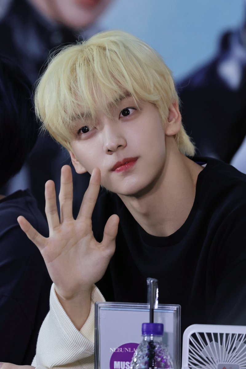 nebunla_'s tweet image. 250723
#수빈 #SOOBIN #スビン #TXT
#TOMORROW_X_TOGETHER
#투모로우바이투게더