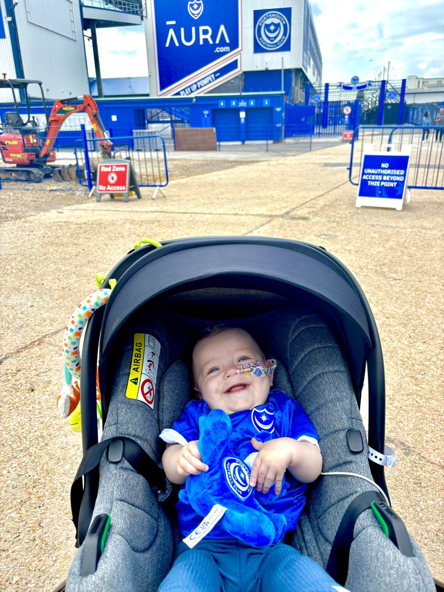djliamh's tweet image. 💙⚽️ #pompey