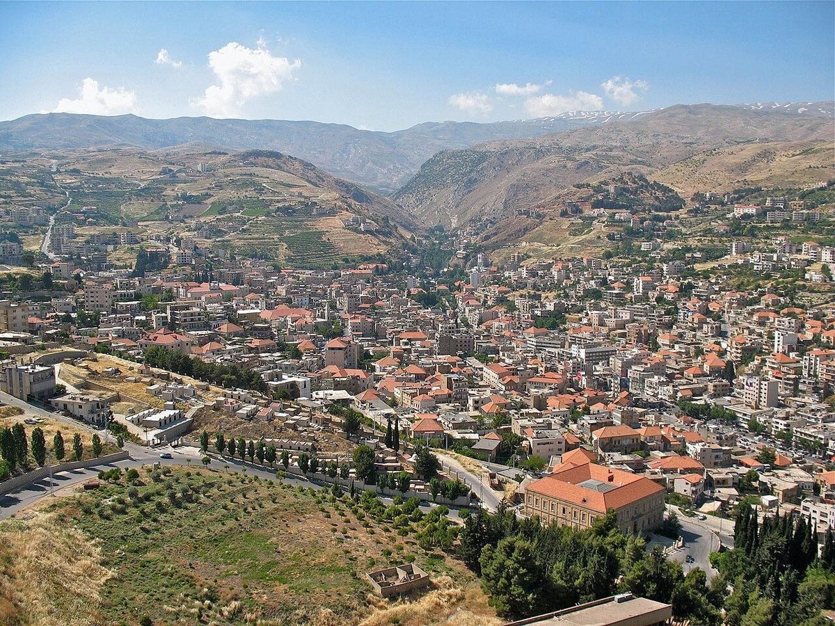 MoaLebanon's tweet image. زحلة مدينة عالمية للكرمة والنبيذ: إنجاز لبناني بإشراف وزارة الزراعة واعتماد دولي للكرمة
#الزراعة_نبض_الأرض_والحياة
#وزارة_الزراعة
#وزير_الزراعة
صفحة وزارة الزراعة على فيسبوك:
facebook.com/MOALebanonOffi…
موقع وزارة الزراعة:
agriculture.gov.lb/Media/News/202…