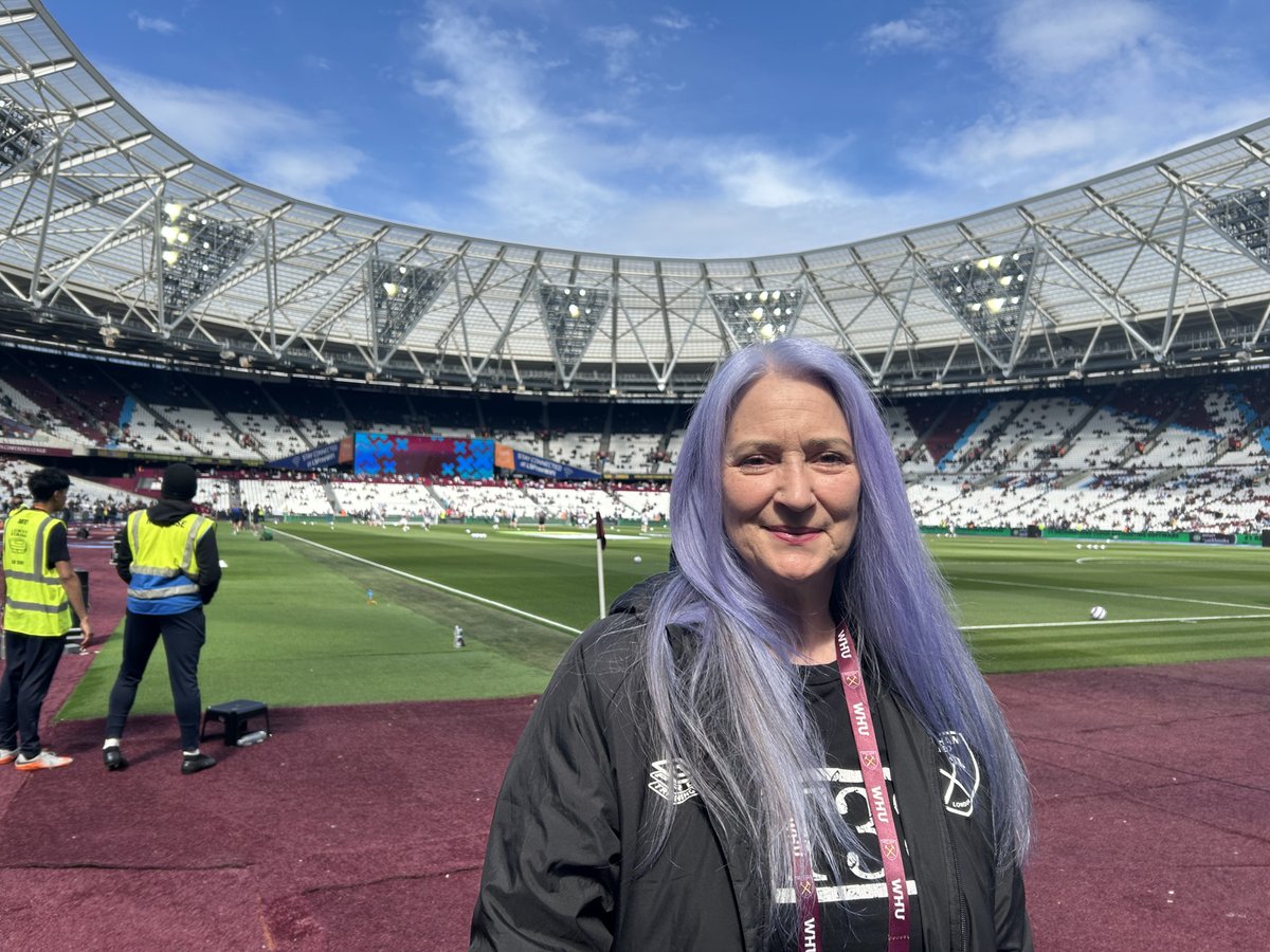 Dylantombides's tweet image. A throwback to DT38 Awareness Day at @westham in April ⚒️⚽️
Photos: WHUFC / DT38
#WeAreDT38
