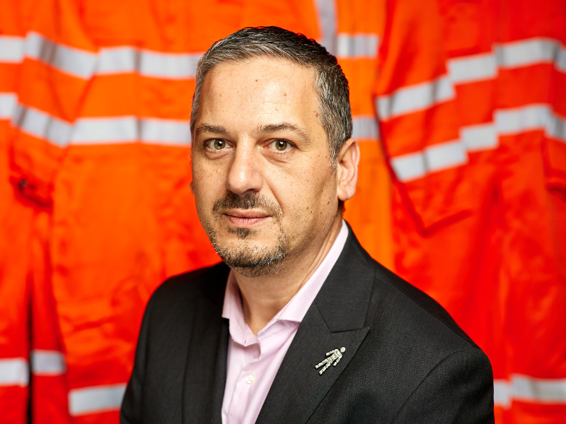 🗣️ Customers need to think about how their garments are being laundered, as well as what their garments are made of,” said Rob Piazza from phs Besafe.

People told to ask questions about forever chemicals in their workwear:
laundryandcleaningtoday.co.uk/people-told-to…