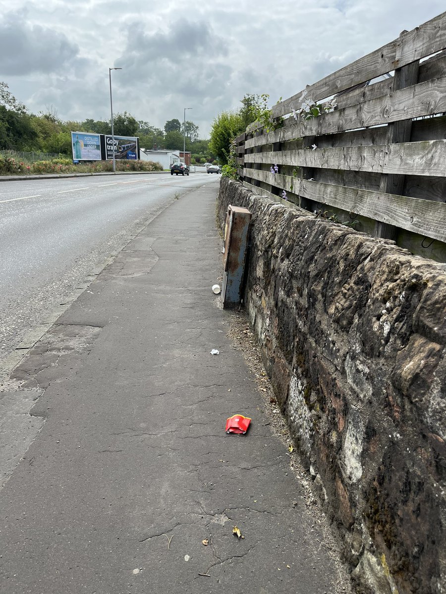 pawsonplastic's tweet image. It’s not my #litter but I’m making it my responsibility

Refuse to accept litter in your neighbourhood. Remove it &amp;amp; less gets dropped. It works!

Litter’s not normal. Let’s make NOT dropping it &amp;amp; picking some up the norm.  2 dog bags worth of litter removed from this #Ayr street.
