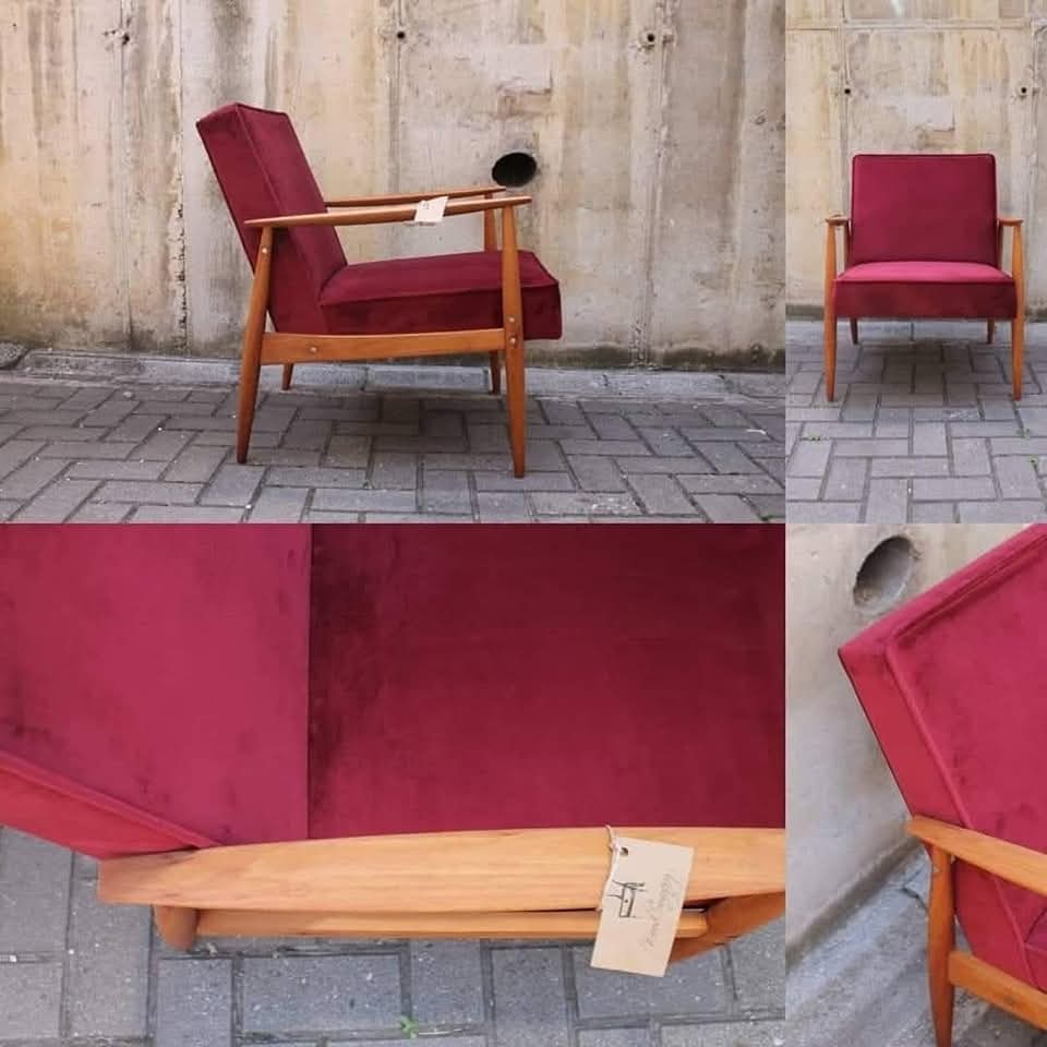 Iz naše radionice izašlo je na stotine restauriranih fotelja koje smo radili u kombinacijama boja koje ste sami birali. Ove fotelje su i dalje komadi koje nam najčešće donosite na restauraciju♻️