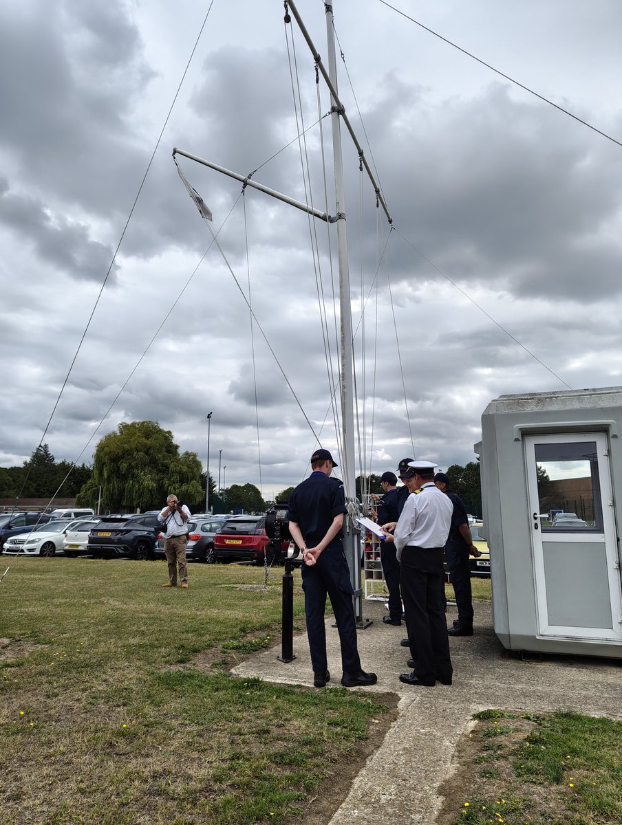 DockYardWall's tweet image. Not a bad day, having a look around @HMS_Collingwood & talking signaling.