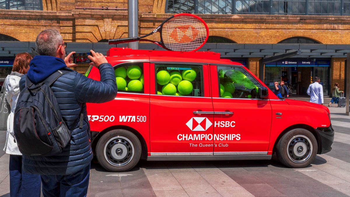 UbiquitousTaxis's tweet image. While we don't think the classic shape of a taxi can be improved, sometimes a tennis racquet on the roof can add something special. Just like this special build for @HSBC_UK