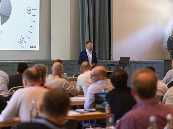 glassonweb's tweet image. 🚀LiSEC Technology Days 2025: Innovation, conversation, insights into the future of glass processing glassonweb.com/news/lisec-tec… 
@lisecgroup 
#Lisec #TechnologyDays #event #glass #glassprocessing #glassindustry