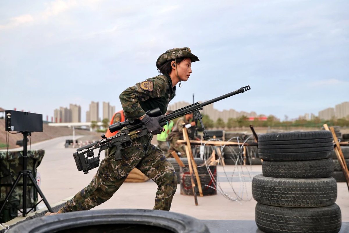 ColdJasonMF's tweet image. 🇨🇳PAP SOF National SMU &quot;Falcon&quot; Commando female squadron in XinJiang international sniper competition.
QBU202 Sniper Rifle.

#PLA #PAP #China #specialforces #tactical #sniper #female #military #spcialoperation #SOF