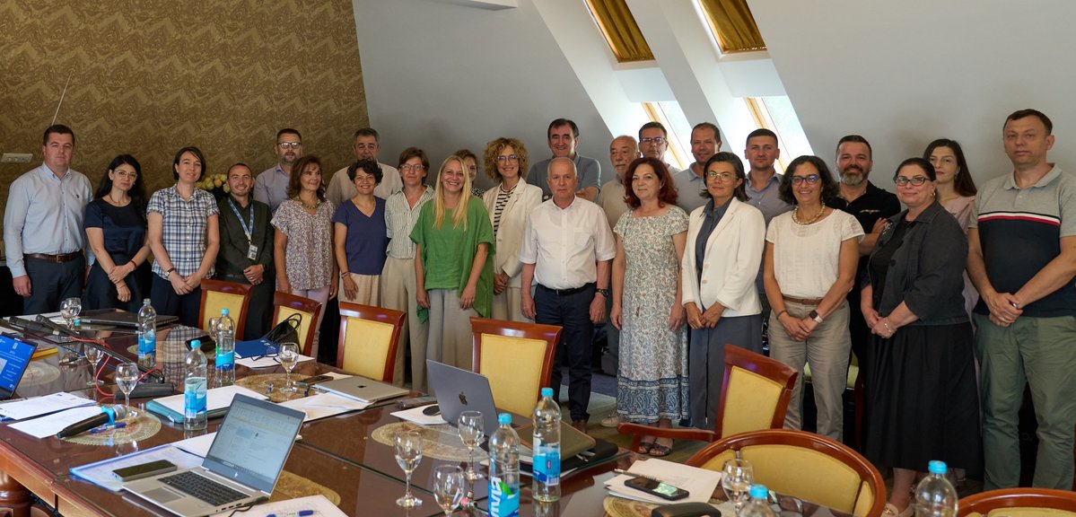 UNESCOVenice's tweet image. 💧Protecting the Dinaric Karst Aquifer System through regional cooperation
#DIKTAS II: @UNESCO and @UNDP convened with national experts from 🇦🇱,🇧🇦,🇭🇷,🇲🇪 and regional stakeholders to discuss #groundwater governance, sustainable #water management and ecosystem protection.🌍