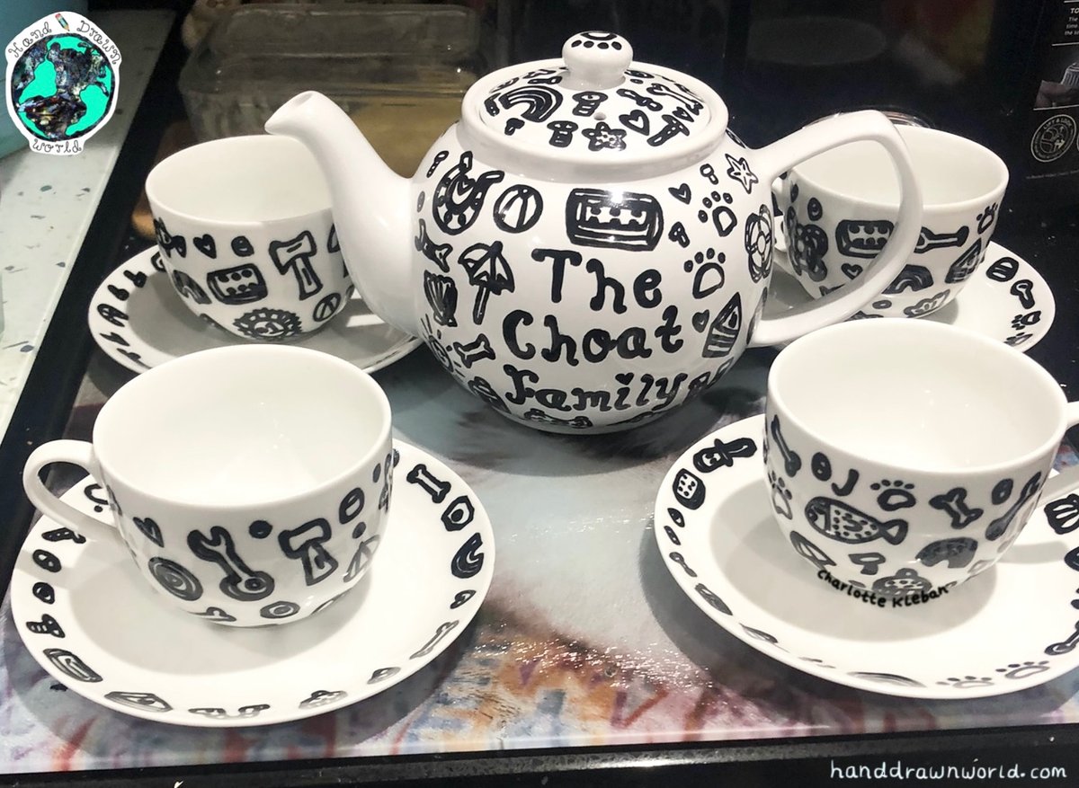 HandDrawnWorld_'s tweet image. celebraTEAons 🤍🍾🖤
#WeddingWednesday #UKGiftHour #MHHSBD #shopindie