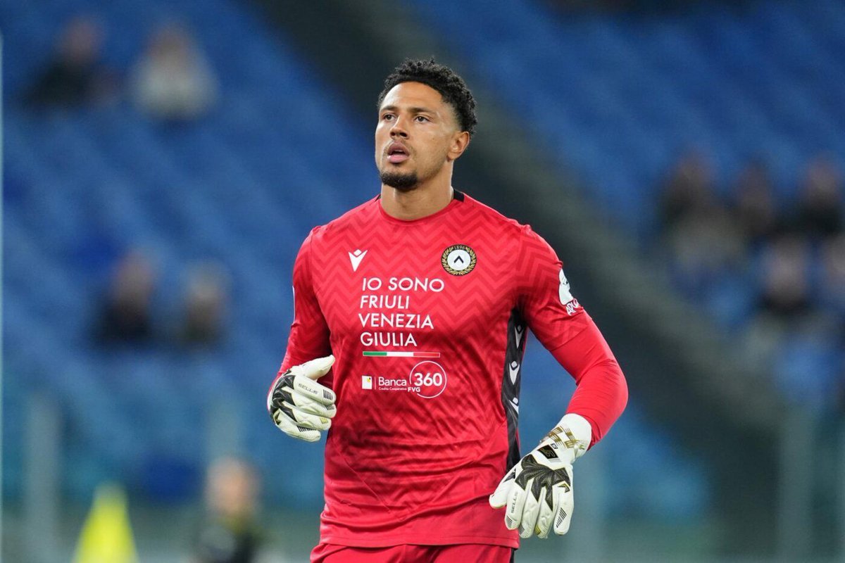 sofoot's tweet image. 🚫 Tonali et Fagioli sont jaloux de la suspension.
➡️ Accusé d’avoir truqué un pari, le portier de l’Udinese est suspendu deux mois : buff.ly/RDKfG0y