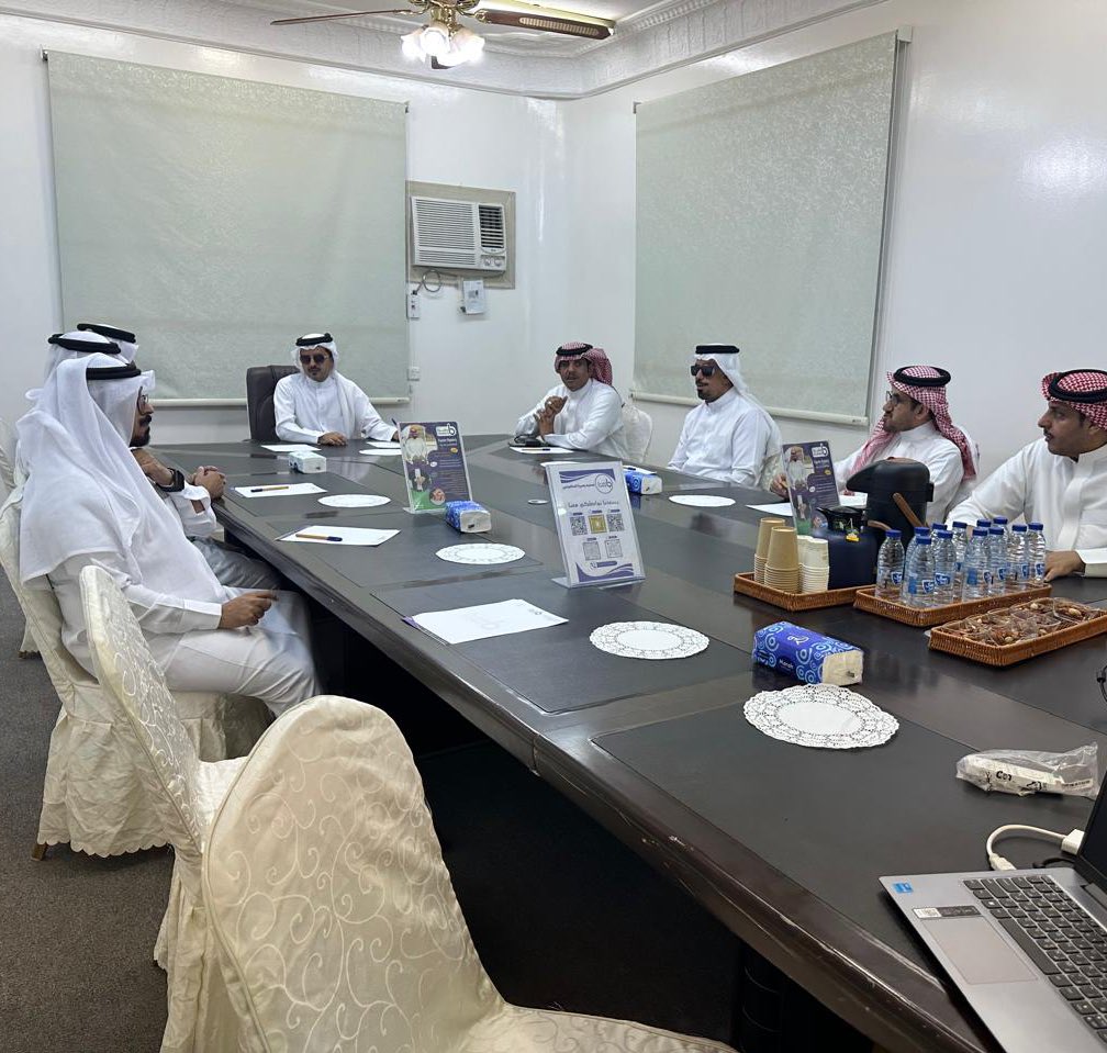 اقام رئيس مجلس ادارة جمعية بصيرة للمكفوفين بنجران دوره (مخاطر غسيل الأموال و جرائم تمويل الارهاب) 
لاعضاء الجمعية العموميه و الموظفين في مقر الجمعية
#نجران_الان #جمعيه_بصيرة