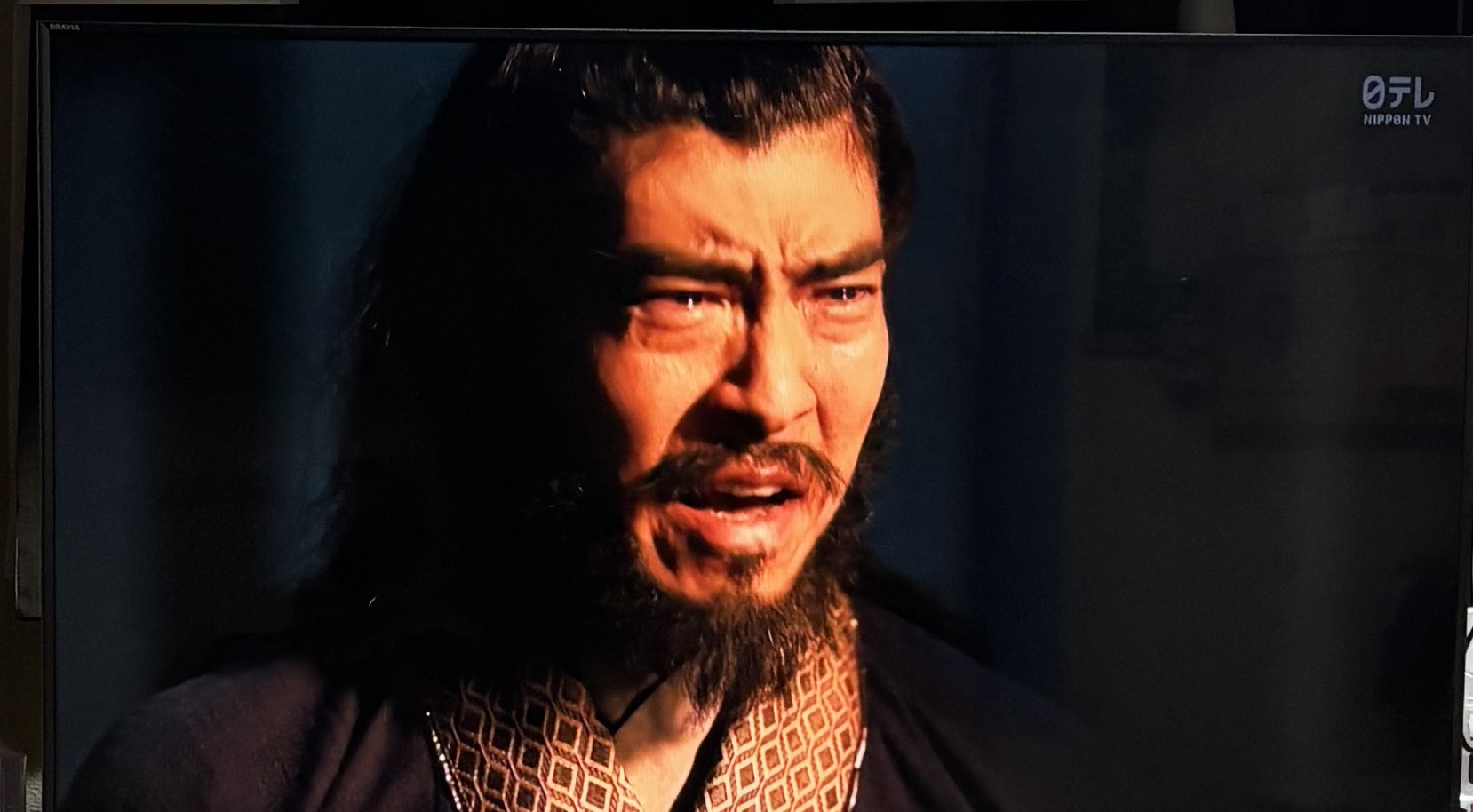 オミキングダム実写ポーチ 実写映画「キングダム2」信・羌瘣と運命共同体“伍メンバー”発表
