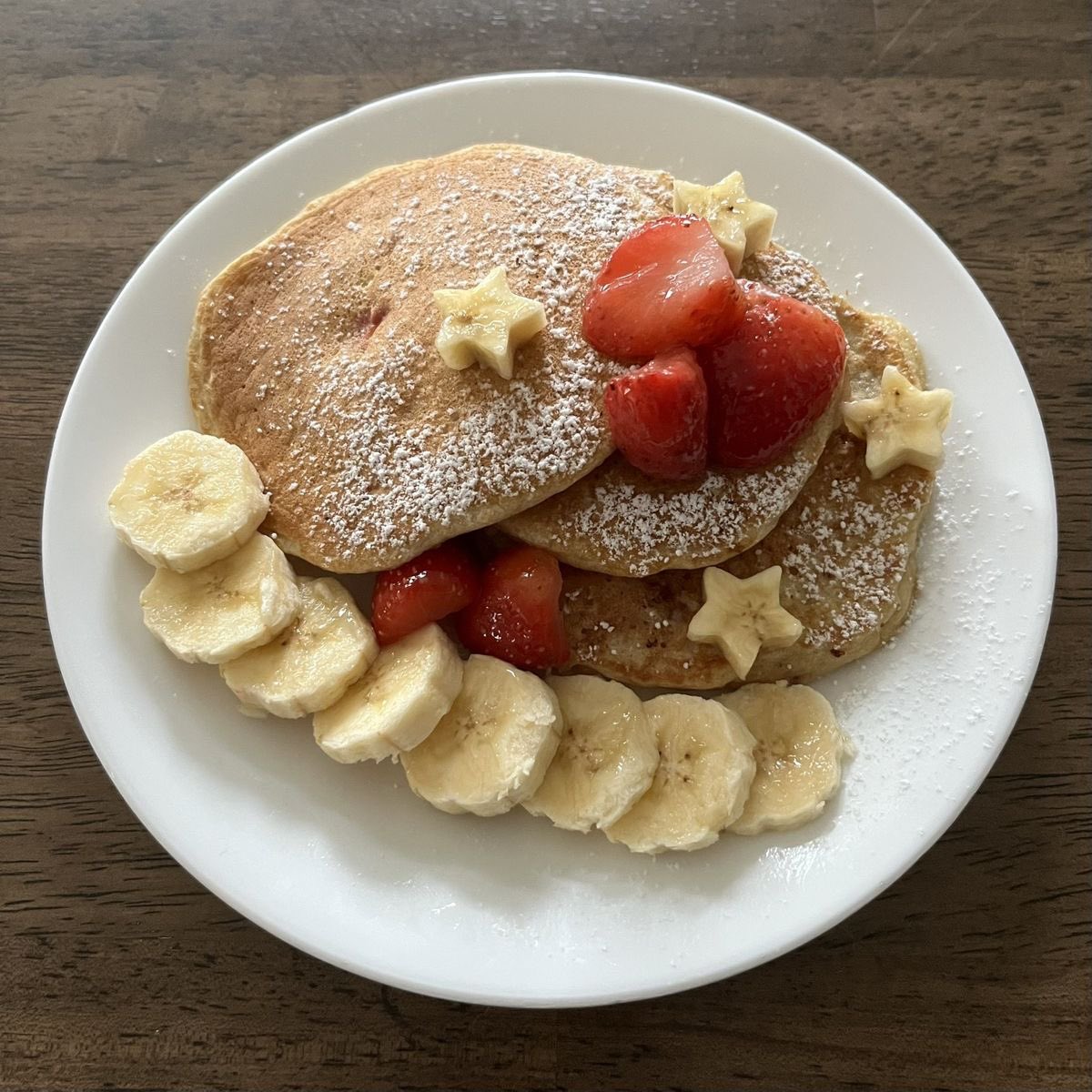 TDPsLane's tweet photo. This is better than yesterday’s breakfast. 🥞🍓🍌⭐️ https://t.co/lWUCvM9twX