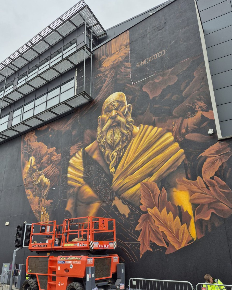 Love_Drogheda's tweet photo. The Balor mural is coming to life – and what a sight it is! Once complete, it will be a powerful and welcome addition to the #DRAWDAUrbanArtTrail and to Drogheda’s visual landscape. Keep an eye on the wall – this one’s going to be something truly special.
#LoveDrogheda #DRAWDA https://t.co/92fuL0fDzi