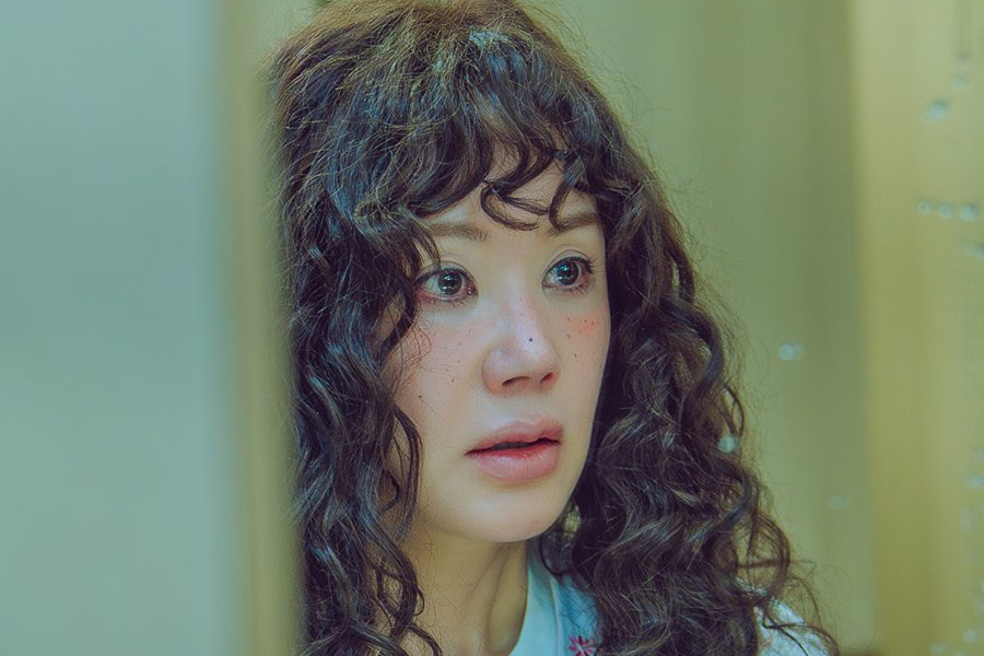 soompi's tweet image. #UhmJungHwa Struggles To Start Over After Waking Up 25 Years Later In New Drama “#MyTroublesomeStar”
soompi.com/article/176186…