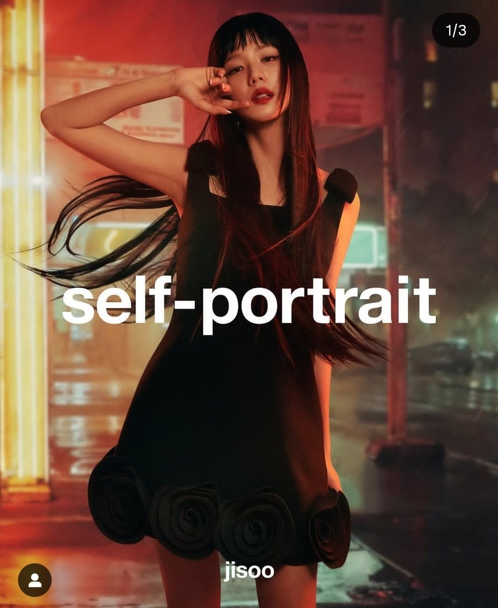 JSVOTINGTEAM's tweet image. Engage in all #JISOO x Self portrait campaign pics on instagram ⬇️
instagram.com/p/DMckcR-o7vY/…