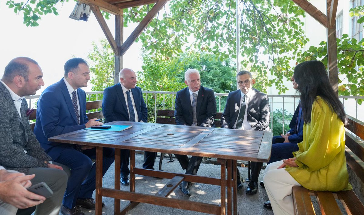 İstanbul'da 2025-2026 eğitim öğretim yılı hazırlıkları hızla devam ediyor!

Valimiz Davut Gül, bu kapsamda; 

📍Üsküdar Burhan Felek Anadolu Lisesi,
📍Kuzguncuk İlkokulu'nda incelemelerde bulunarak yürütülen çalışmalar hakkında bilgi aldı. 

<a href="/gul_davut/">Davut GÜL</a>

#Üsküdar🇹🇷