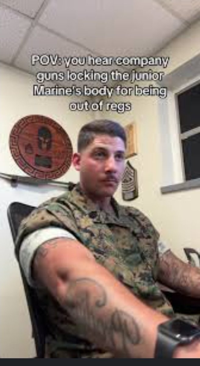 NicholasFl33333's tweet image. When you hear Gunny going full Mortal Kombat in the hallway and you're just trying to blend in with the office chair like Please don’t notice my out-of-regs tattoo and slightly high-and-tight fade.’😅💀
Me pretending I didn't just tell that boot You’re good Gunny won’t notice