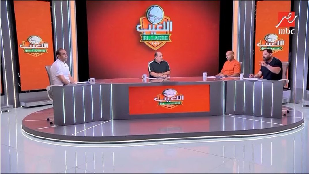 Ekramy_4's tweet image. #نص_تويته
كابتن سيد عبد الحفيظ
شعبية الأهلي أكبر من الزمالك والمجتمع الوحيد اللي الزمالك أكبر فيه من الاهلي الاستديو اللي أنا فيه
مهيب وأيمن عبد العزيز ووليد عبد اللطيف 😀