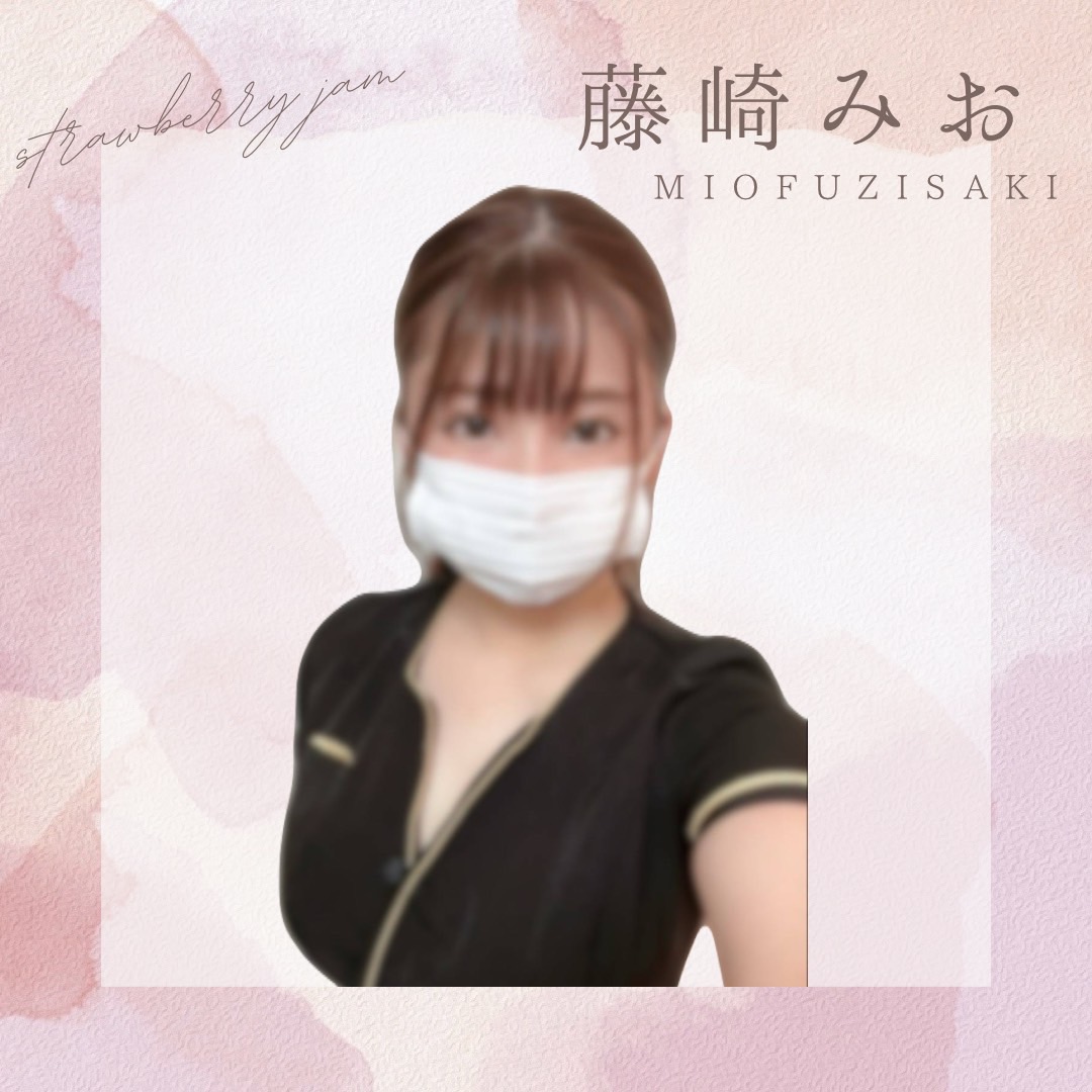 berryjam_25's tweet image. 28日 月曜日
新人、藤崎みおさん練習施術！！

無料招待プレゼント🎁 
１名様 全身脱毛【顔、VIOあり】

  参加方法は、
 このポストをフォロー、イイね、リポストお願いします。  ２７日１８時締切

  当選の方にはにDMします。