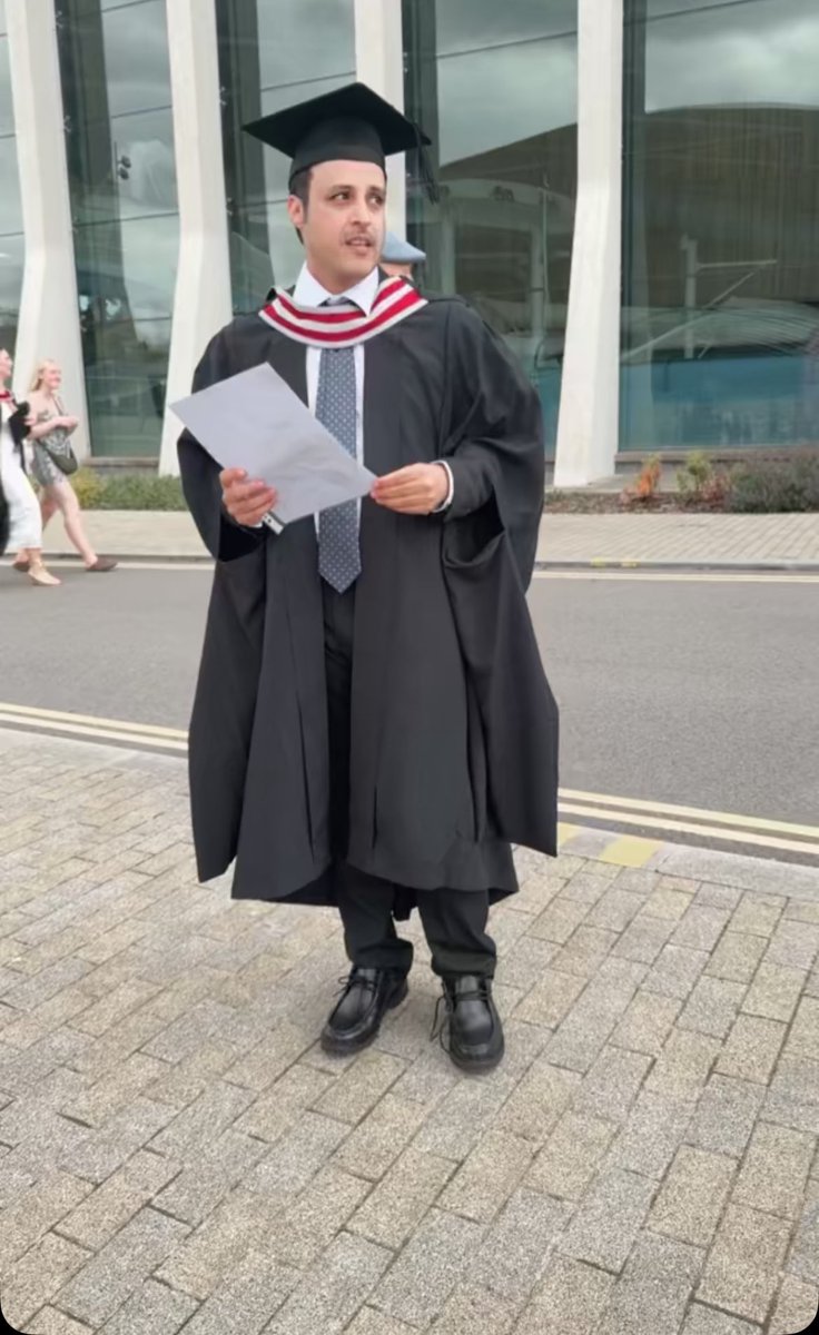 نبارك للأخ مانع حسين ال هتيله 
حصوله على درجة الماجستير من جامعة <a href="/SwanseaUni/">Swansea University</a> بتقدير ممتاز مع مرتبة الشرف بتخصص 
Health Care Mangment 
ادارة الرعاية الصحية .
#نجران_الان 
<a href="/NajranCluster/">تجمع نجران الصحي</a> 
<a href="/moh_naj_/">فرع وزارة الصحة بمنطقة نجران</a>