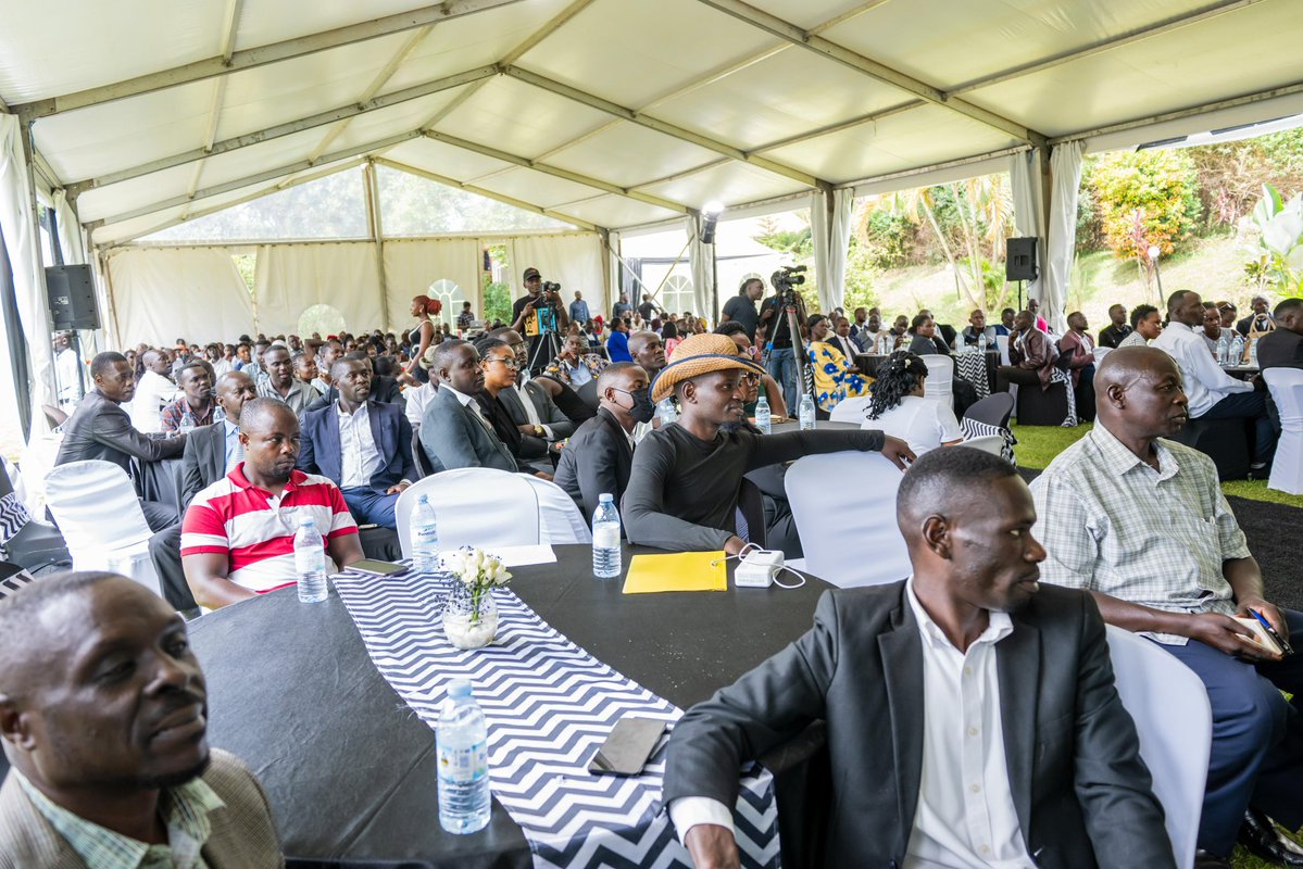 KigaBae2's tweet image. "Empowerment starts with income! Poverty fuels vulnerability — it's time we flipped the script. We're building a Uganda of earners, not beggars.
~ Joseph Kabuleta
#NEED