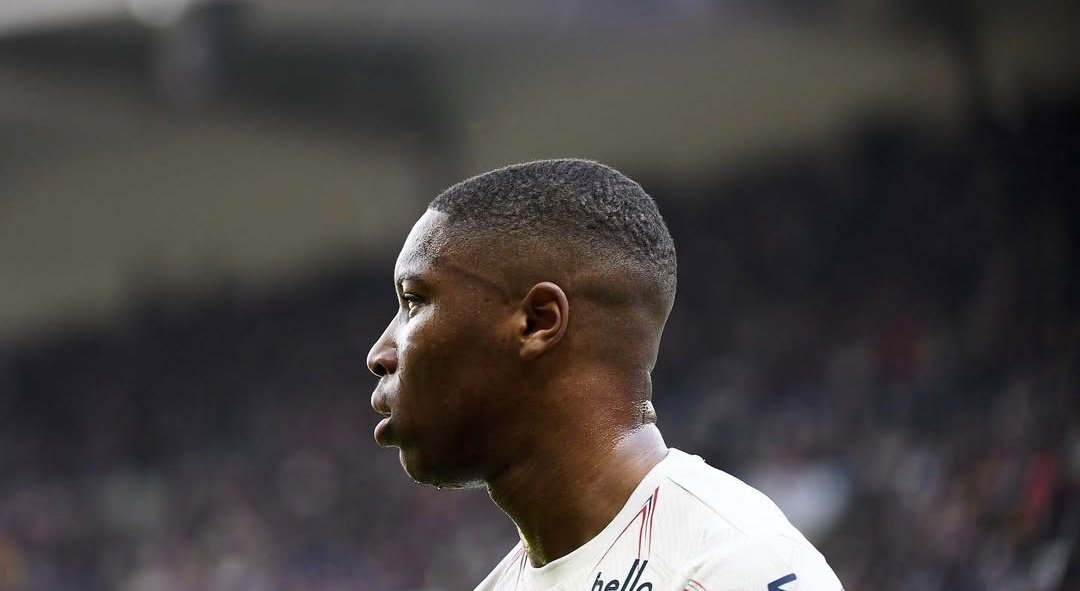Santi_J_FM's tweet image. 🚨🔴⚫️🇫🇷 #PL |
❗️Bournemouth are considering to make a move for Sevilla's Loïc Badé after Lille's demands in the negotiations for Bafodé Diakité.
❌️ The English club had already made an offer of 30M€ which was rejected by Lille, who are asking for 40M€.
➡️ Given the French…