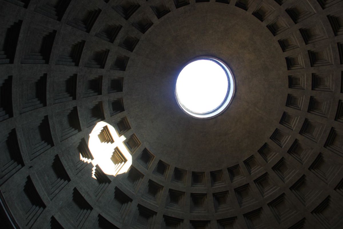 Atlas_VIA's tweet image. were the Roman&apos;s trying to tell us something? 👾