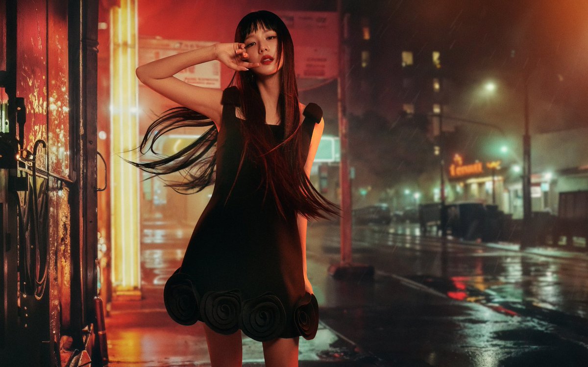 DCJisoogallery's tweet image. @ mrselfportrait 셀프포트레이트 인스타 📸
'The next chapter begins. self-portrait presents the Autumn/Winter 2025 campaign starring Jisoo, captured by Drew Vickers.'
🔗instagram.com/p/DMckcR-o7vY/…
#JISOO #지수 @BLACKPINK @officialBLISSOO