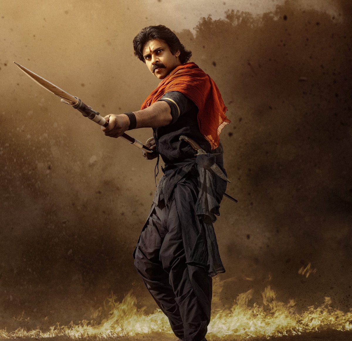 dirbobby's tweet image. Wishing our dearest Powerstar @PawanKalyan garu and the entire team of #HariHaraVeeraMallu a grand success on the big release! ❤️

May this epic tale win hearts and rule the box office. 🔥🔥🔥🔥