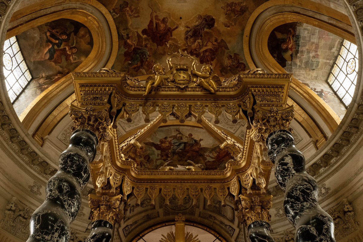 itsrapha83's tweet image. The interior of the Cathedral of Saint-Louis-des-Invalides馃嚝馃嚪