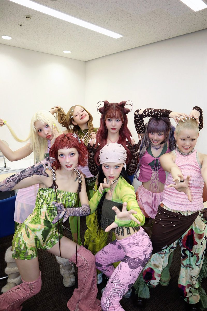 XGOfficial_'s tweet image. 🩷🩵💚MUSIC STATION💚🩵🩷
⧣₊˚﹒✦₊ ⧣₊˚ 𓂃★ ⸝⸝ ⧣₊˚﹒✦₊ ⧣₊˚
4時間SP ありがとうございました〜💐🌳🌷✨🍀
昨日はみんなで"草タイプの妖精"になってみたよ〜〜🧚🧚♀️🧚♂️🌱🌱🌱💚💚💚
たくさんの♡愛♡がみんなの元に届いていますように💞🪐🌌🌠💫🪽
#MUSICSTATION
#XG