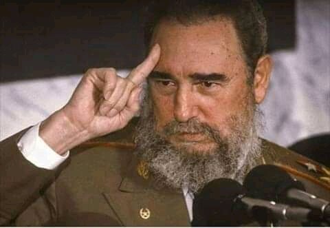 "El poder revolucionario es sólido; por eso, los reaccionarios, y los aventureros, y los terroristas, y los saboteadores al servicio del enemigo jamás podrán arrancarle el poder al pueblo revolucionario". #FidelPorSiempre
