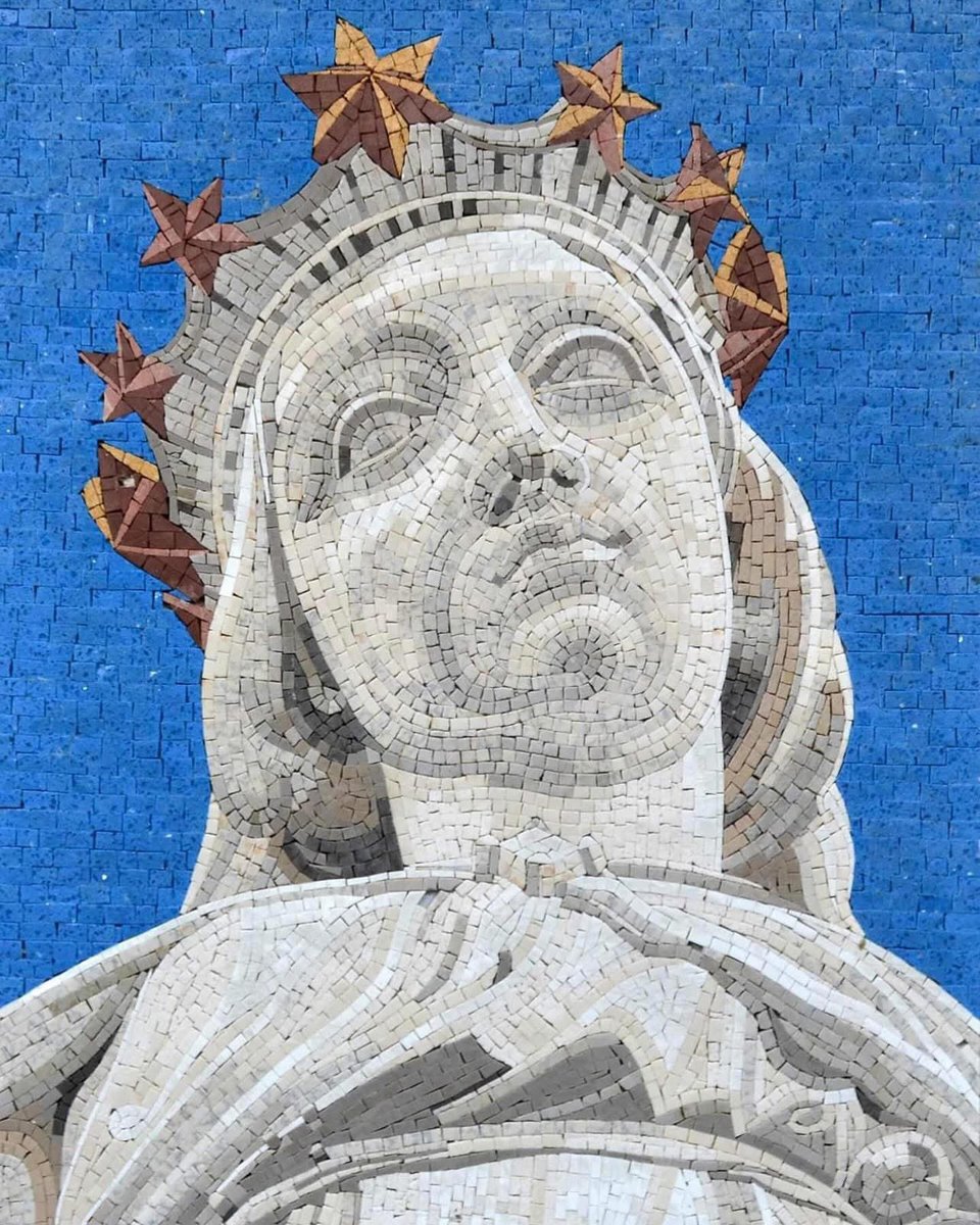 philokalia_min's tweet image. O Mary, you who are called the Cedar of Lebanon, look down upon your children who today and always beg your guiding hand. Grant us the faith to withstand the sweeping blows of life as the cedar stands strong against the wind. Develop in us the hope of the resurrection.