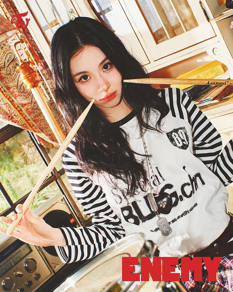 JYPETWICE_JAPAN's tweet image. TWICE JAPAN 6th ALBUM『ENEMY』
2025.08.27 Release
Concept B #CHAEYOUNG
twicejapan.com/feature/ENEMY
#TWICE #ENEMY
#TWICE_ENEMY
#JAPAN6thALBUM