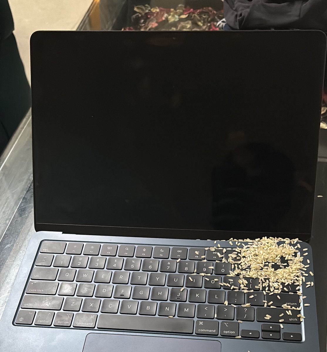 Spilled water on my mac pray for me🥲