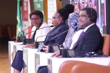 Nawanyagaglori1's tweet image. As we conclude the Triple Elimination Conference in Africa 2025,
These are some of the insightful Recommendation;
1. Integration-combine services for efficiency
2. Equity -Focus on women, youth and underserved communities
3. Accountability-track progress with data driven…