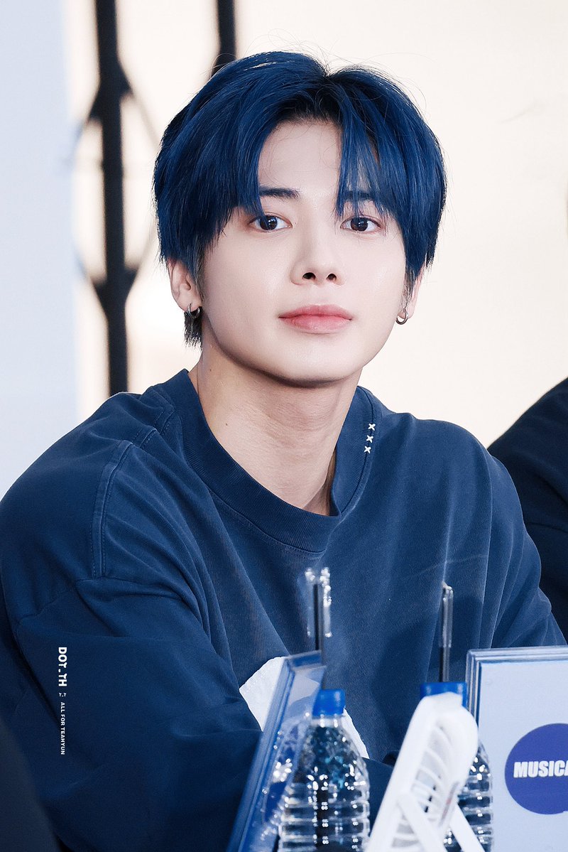 dotdot_th's tweet image. 250723
#TAEHYUN #ํํ #ใใใงใณ
#TXT_TAEHYUN #TXT_ํํ
#TXT #ํฌ๋ฐํฌ #ํฌ๋ชจ๋ก์ฐ๋ฐ์ดํฌ๊ฒ๋
#TOMORROW_X_TOGETHER