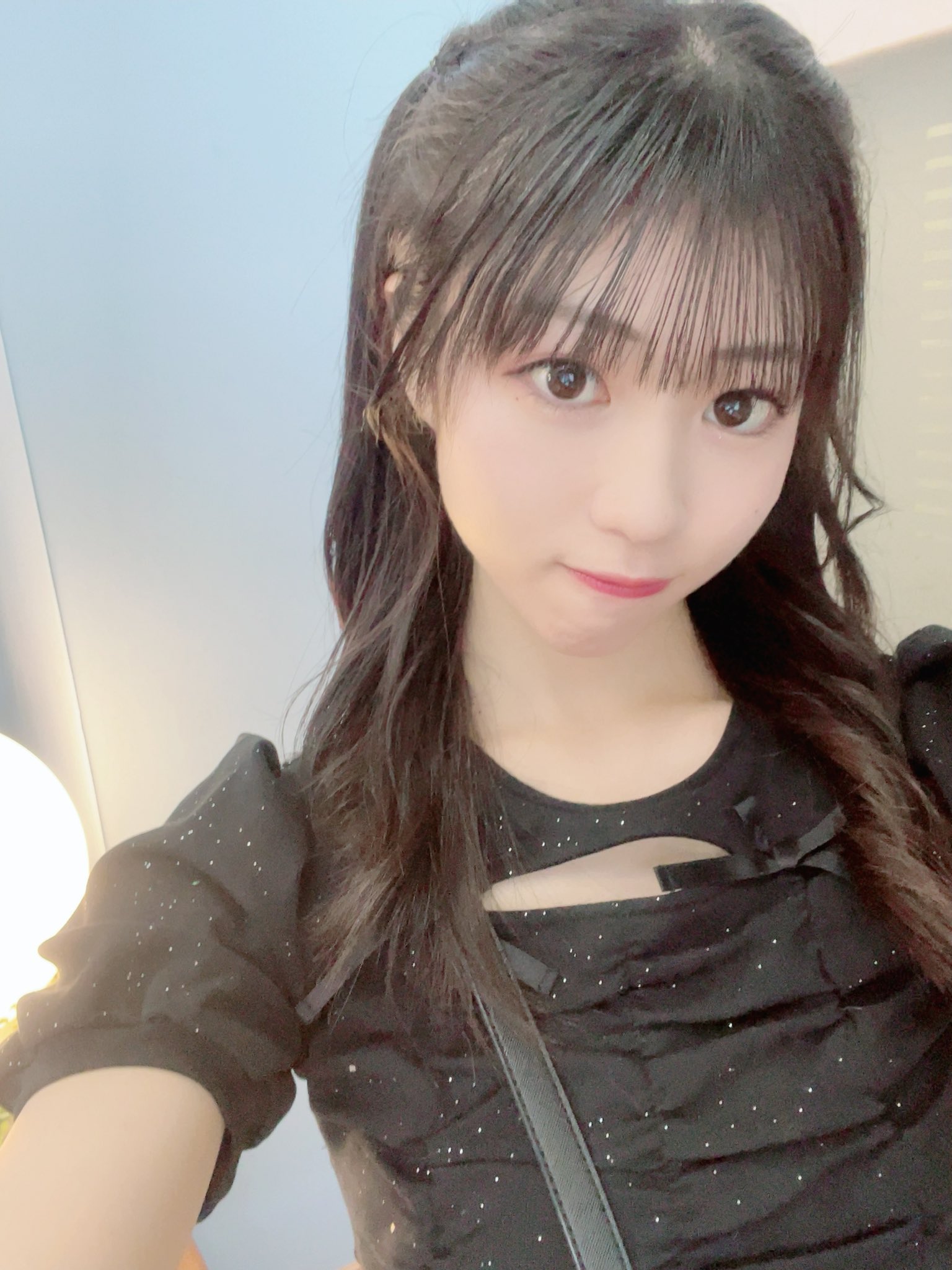 HKT48　うちわ+缶バッチ　山川万里愛 gzJfkDTL_200x200.jpg